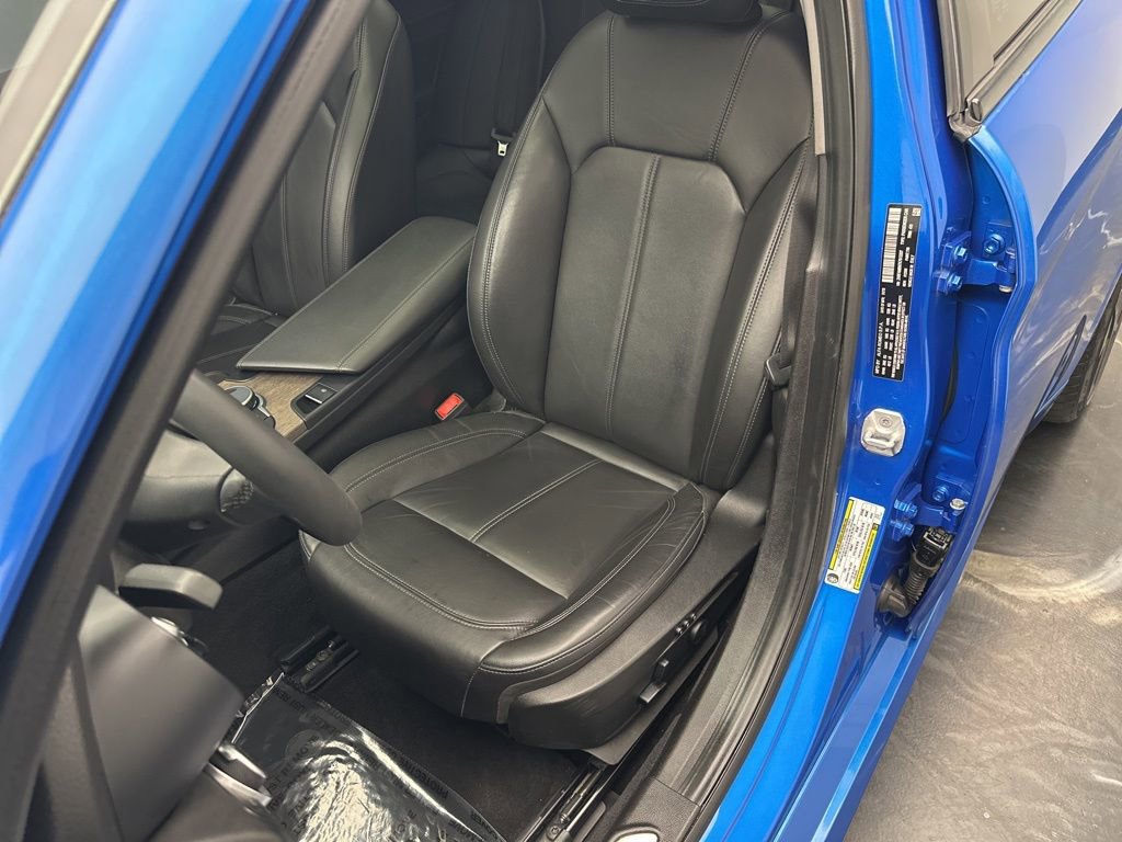 Used 2019 Alfa Romeo Giulia Ti w/ Nero Edizione image 15