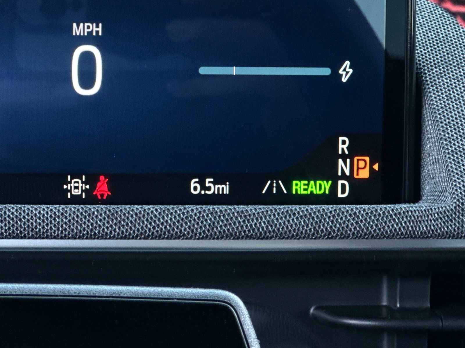 New 2025 Ford Mustang Mach-E Premium w/ Sport Appearance Package AWD/4WD image 31