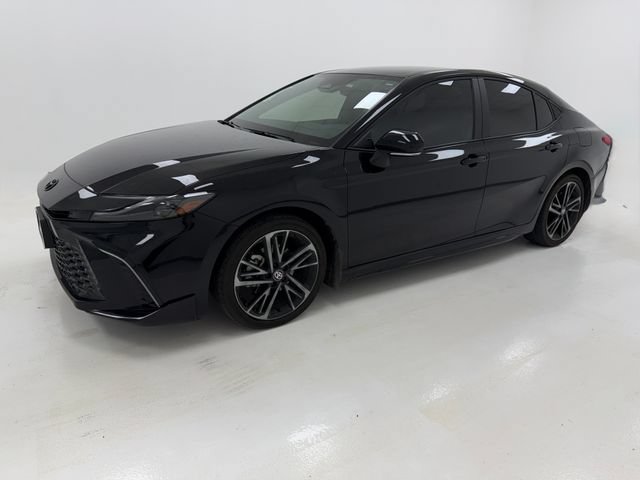 Used 2026 Toyota Camry XSE FWD image 5