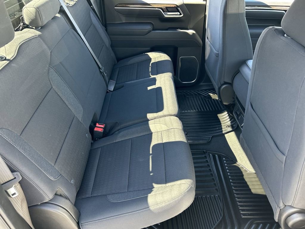 Used 2025 GMC Sierra 1500 SLE RWD image 26