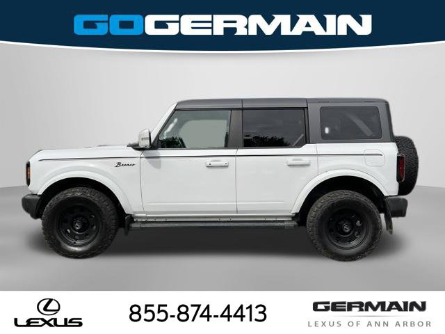 Used 2024 Ford Bronco Outer Banks AWD/4WD image 3