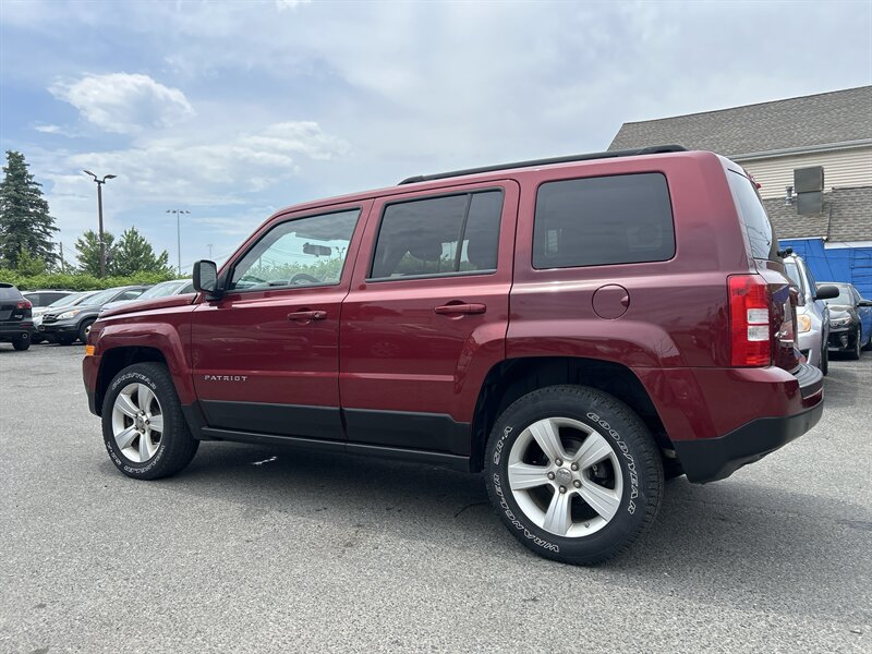 Used 2012 Jeep Patriot Sport w/ PWR Value Group AWD/4WD image 6