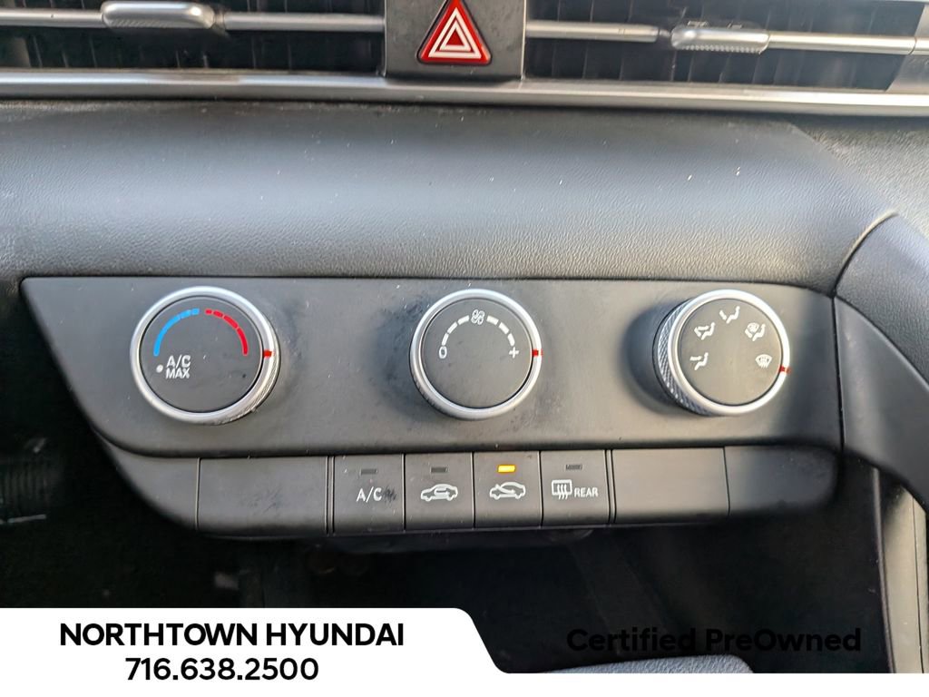 Certified 2023 Hyundai Elantra SE image 17