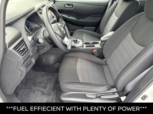 Certified 2025 Nissan Leaf S FWD image 11