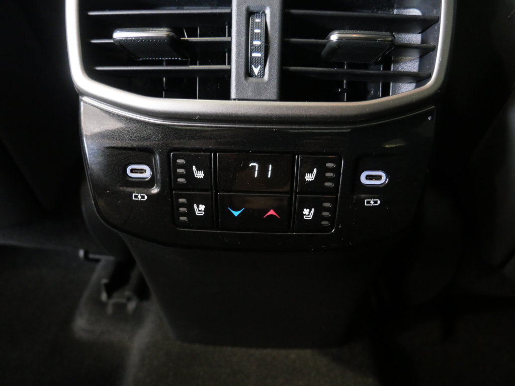 Certified 2023 Lexus RX 350 AWD w/ Accessory Package image 39