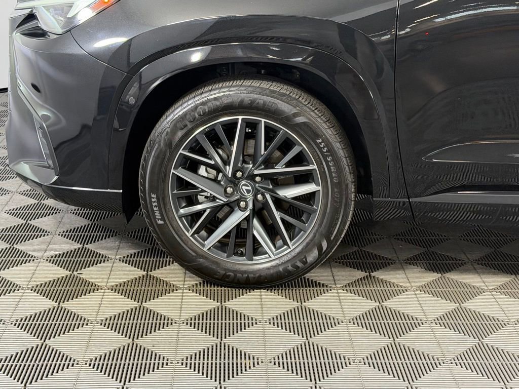 Used 2024 Lexus TX 350 AWD w/ Captains Chair Package image 13