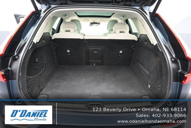 Used 2018 Volvo XC60 T5 Inscription AWD/4WD image 38