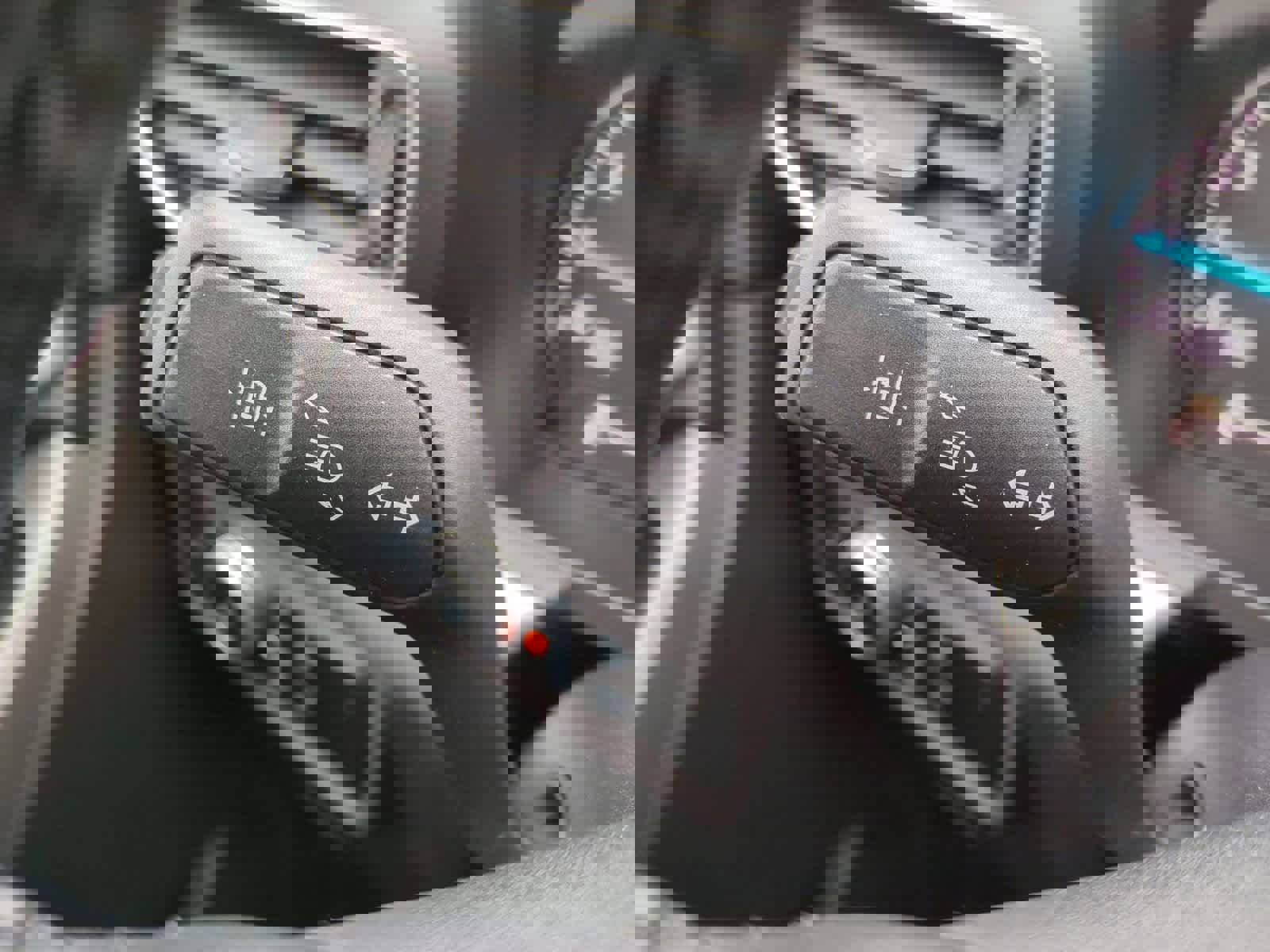 Used 2022 Ford Explorer XLT w/ Equipment Group 202A image 28