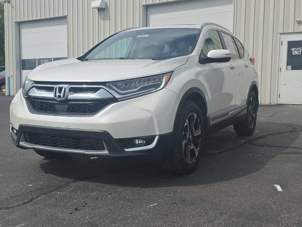 Used 2017 Honda CR-V Touring image 3