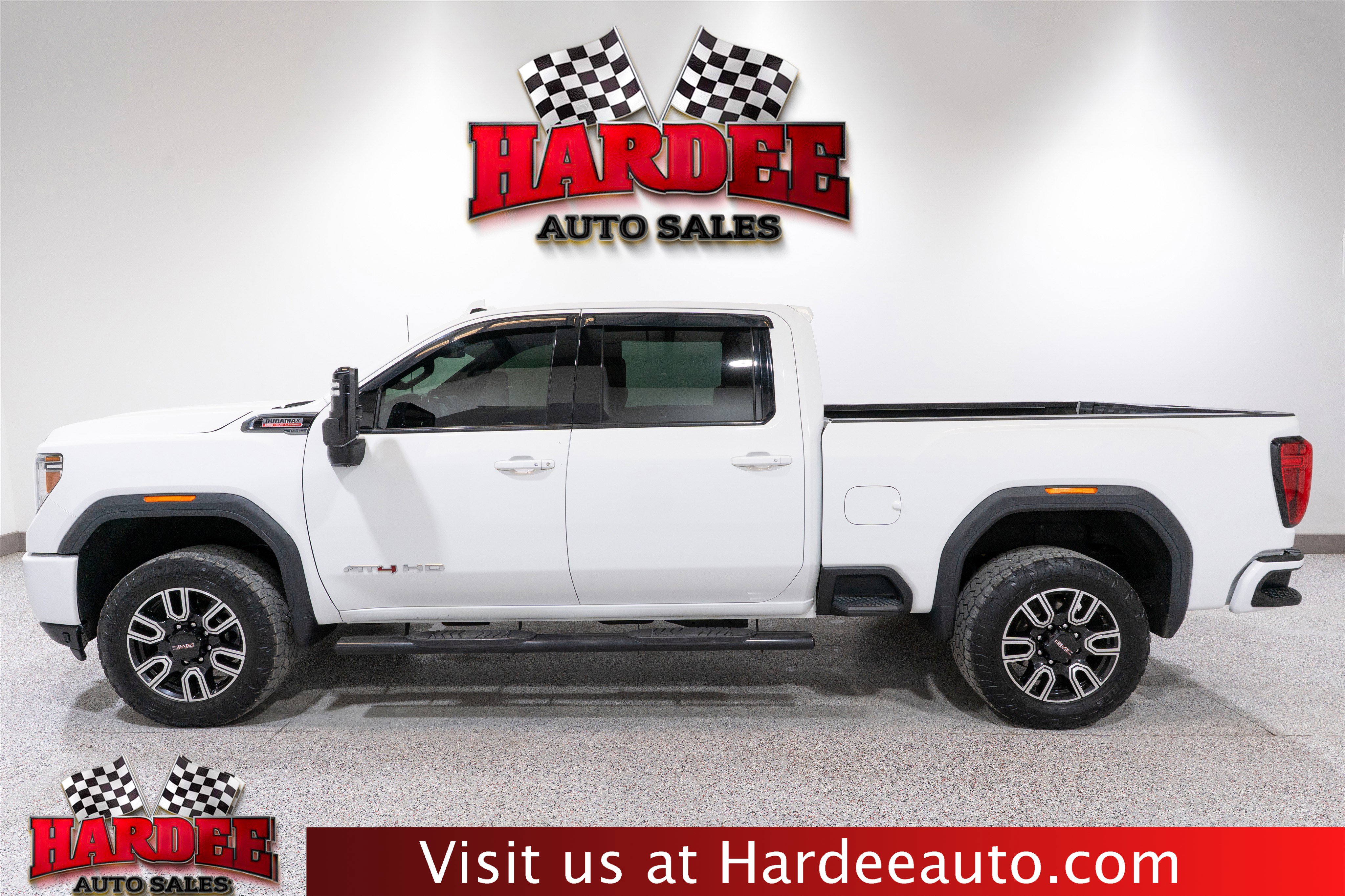 Used 2022 GMC Sierra 2500 AT4 w/ AT4 Preferred Package image 1
