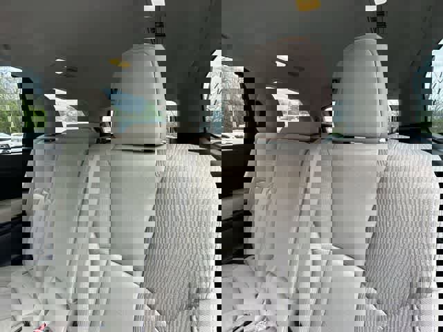 Used 2019 Subaru Ascent Premium image 16