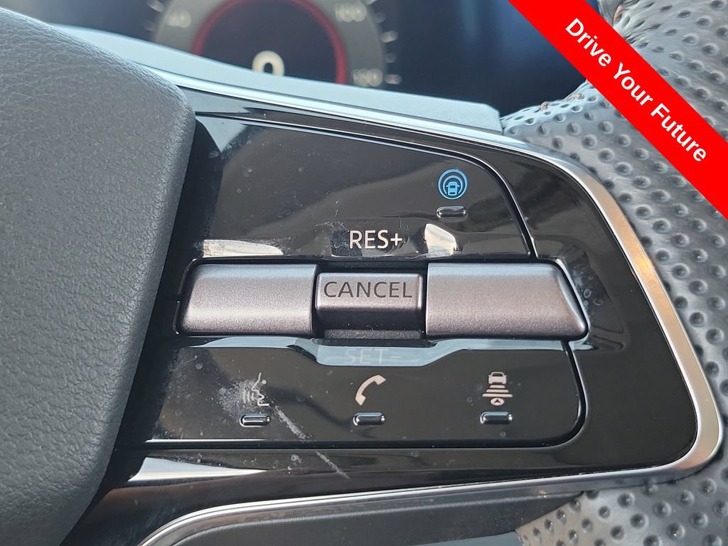 Used 2024 Nissan Ariya FWD image 6