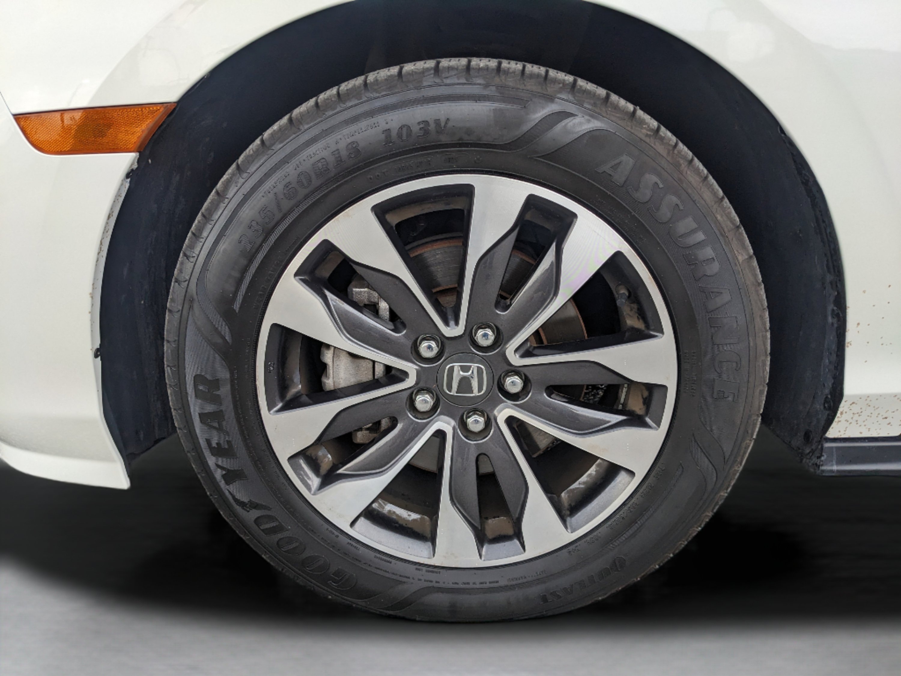 Used 2024 Honda Odyssey EX-L image 9