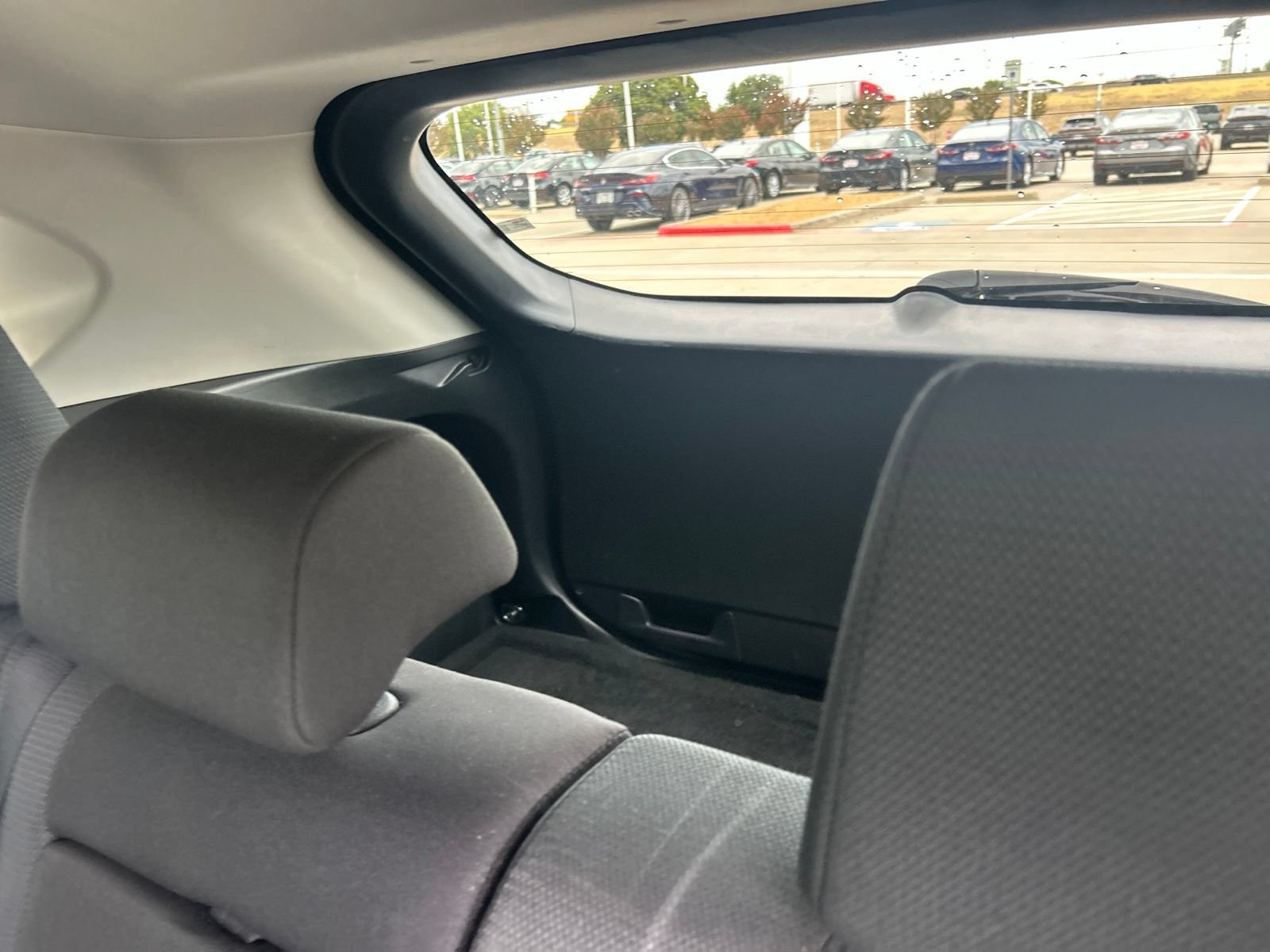 Used 2025 Toyota RAV4 XLE FWD image 17
