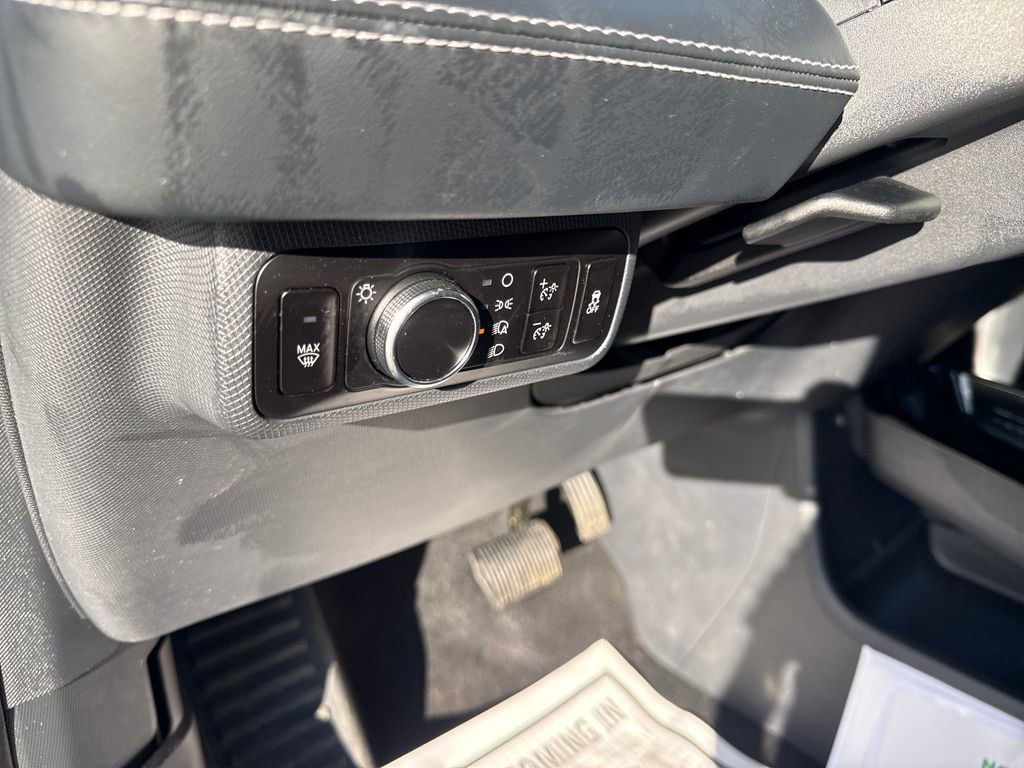 Used 2025 Ford Mustang Mach-E Select w/ Comfort Package Lite image 25