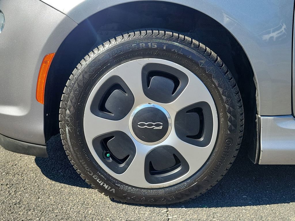 Used 2017 FIAT 500 e image 5