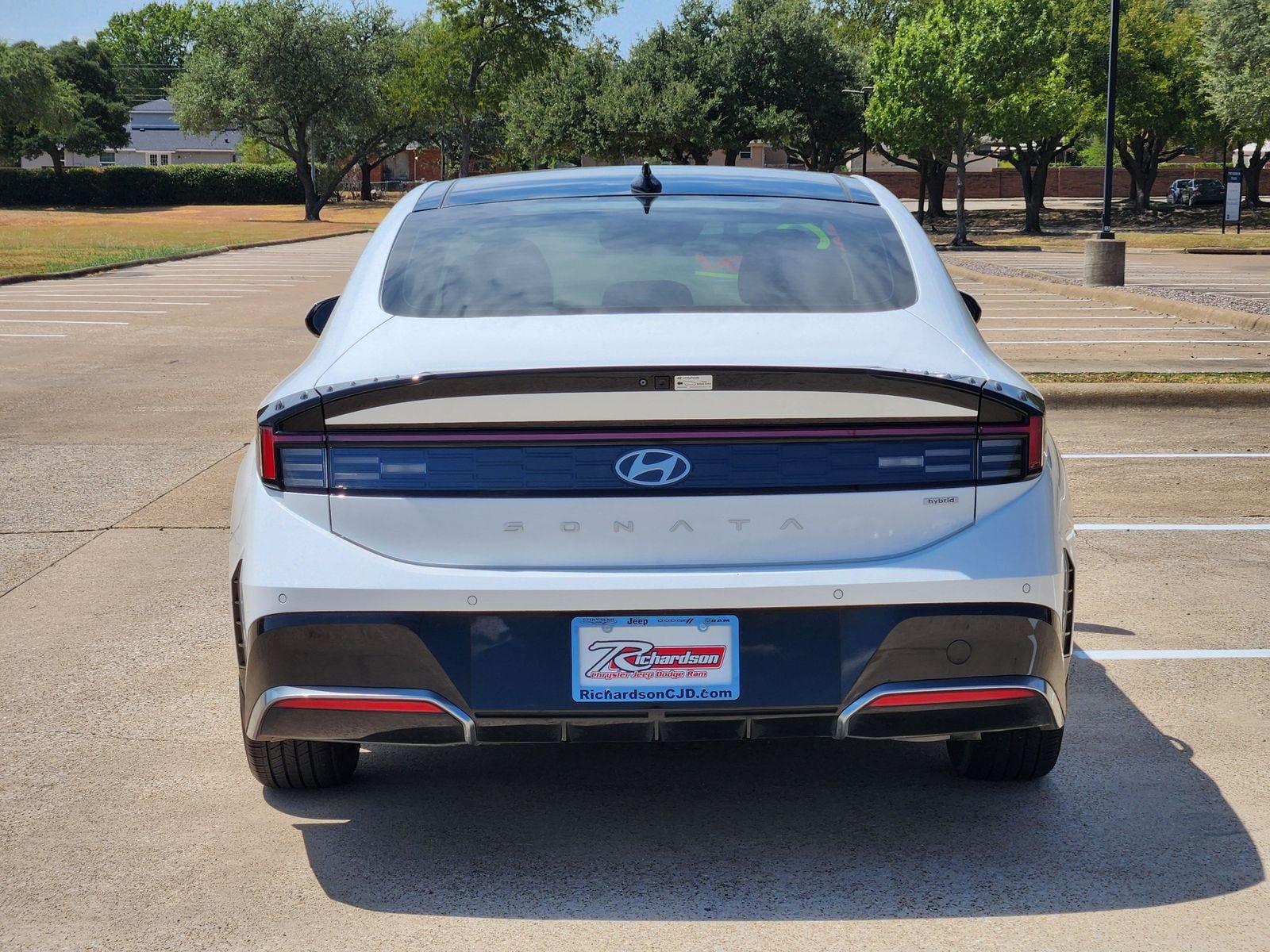 Used 2025 Hyundai Sonata Limited FWD image 5