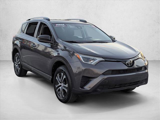 Used 2017 Toyota RAV4 LE image 3