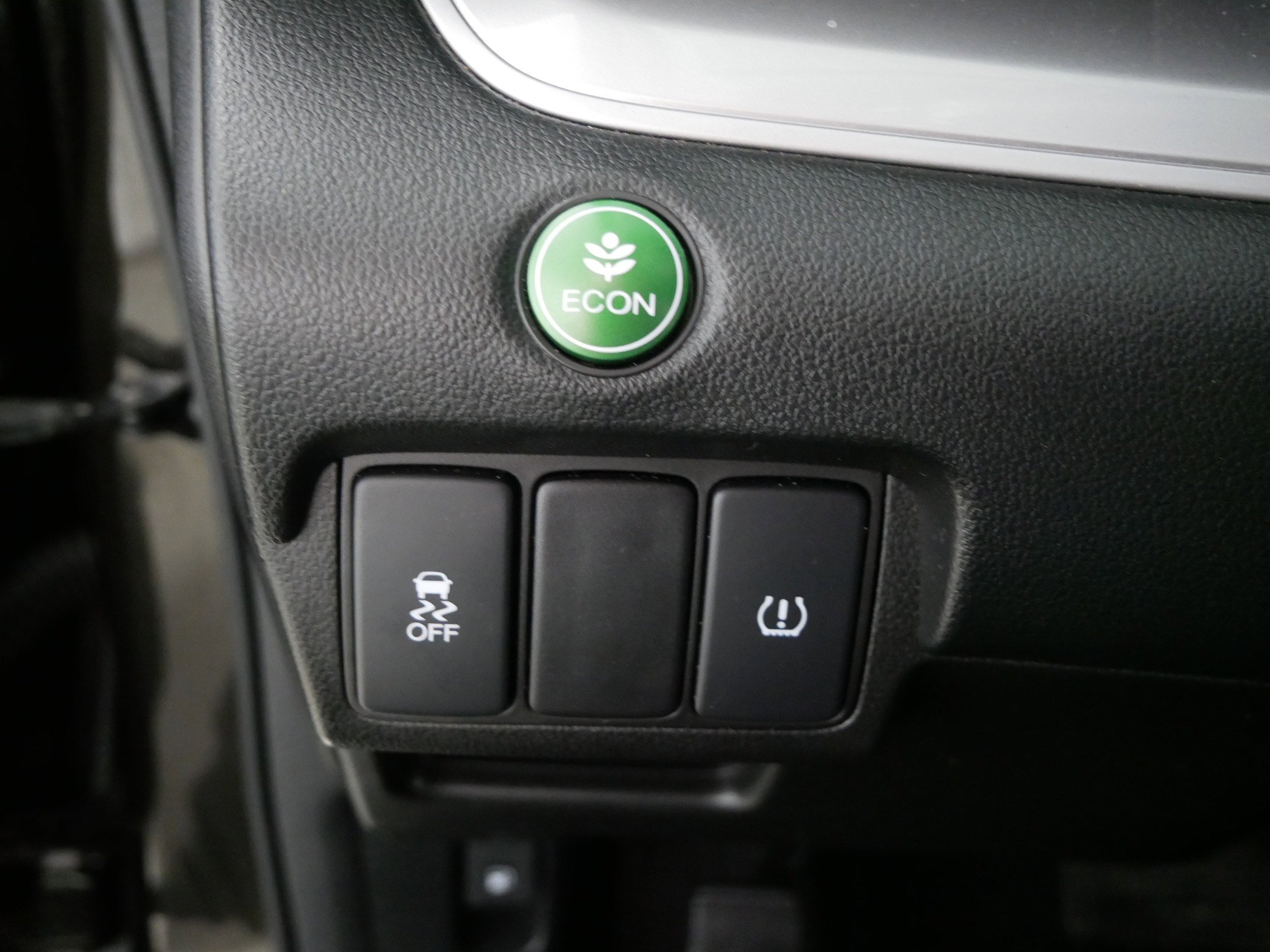 Used 2015 Honda CR-V LX image 26