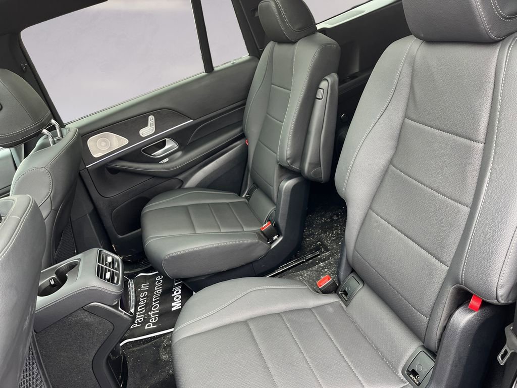 Certified 2025 Mercedes-Benz GLS 450 4MATIC image 13