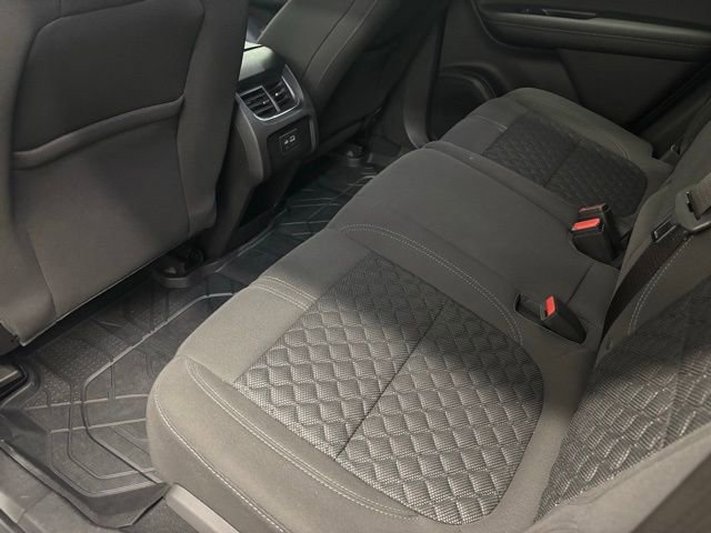 Used 2022 Chevrolet Blazer LT FWD image 11