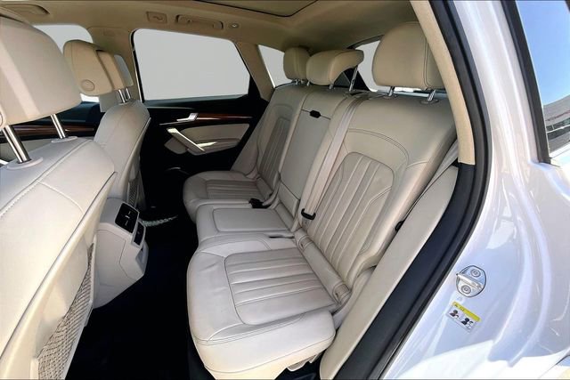 Used 2023 Audi Q5 2.0T Premium Plus AWD/4WD image 28