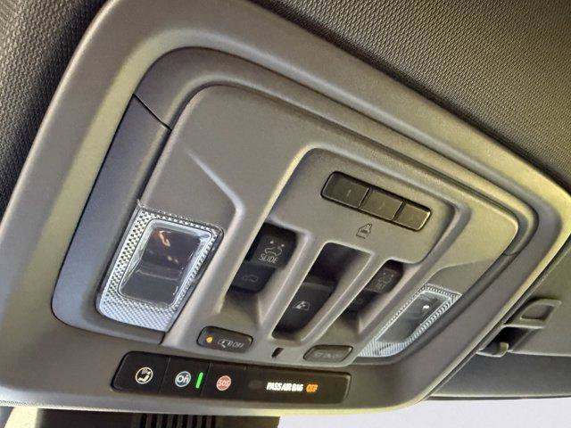 New 2026 GMC Sierra 1500 SLT w/ SLT Premium Package image 32