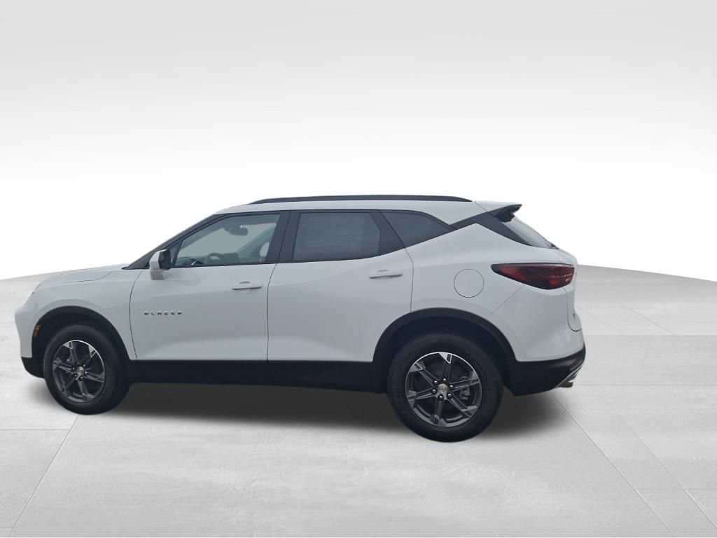 New 2026 Chevrolet Blazer LT w/ Convenience Package image 14