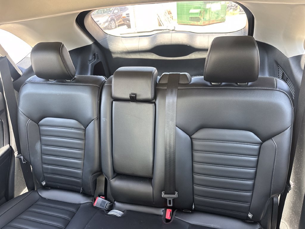 Used 2020 Ford Edge SEL w/ Cold Weather Package AWD/4WD image 20