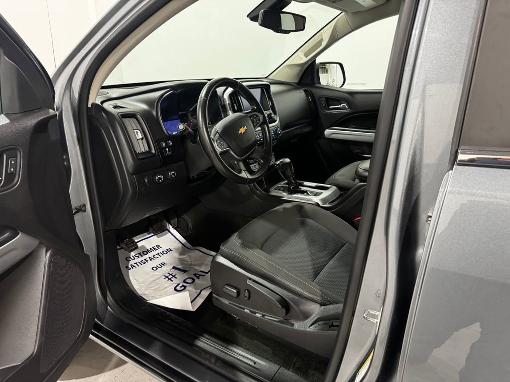 Used 2018 Chevrolet Colorado LT image 14