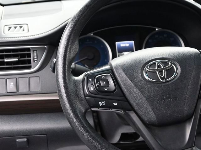Used 2016 Toyota Camry LE image 28