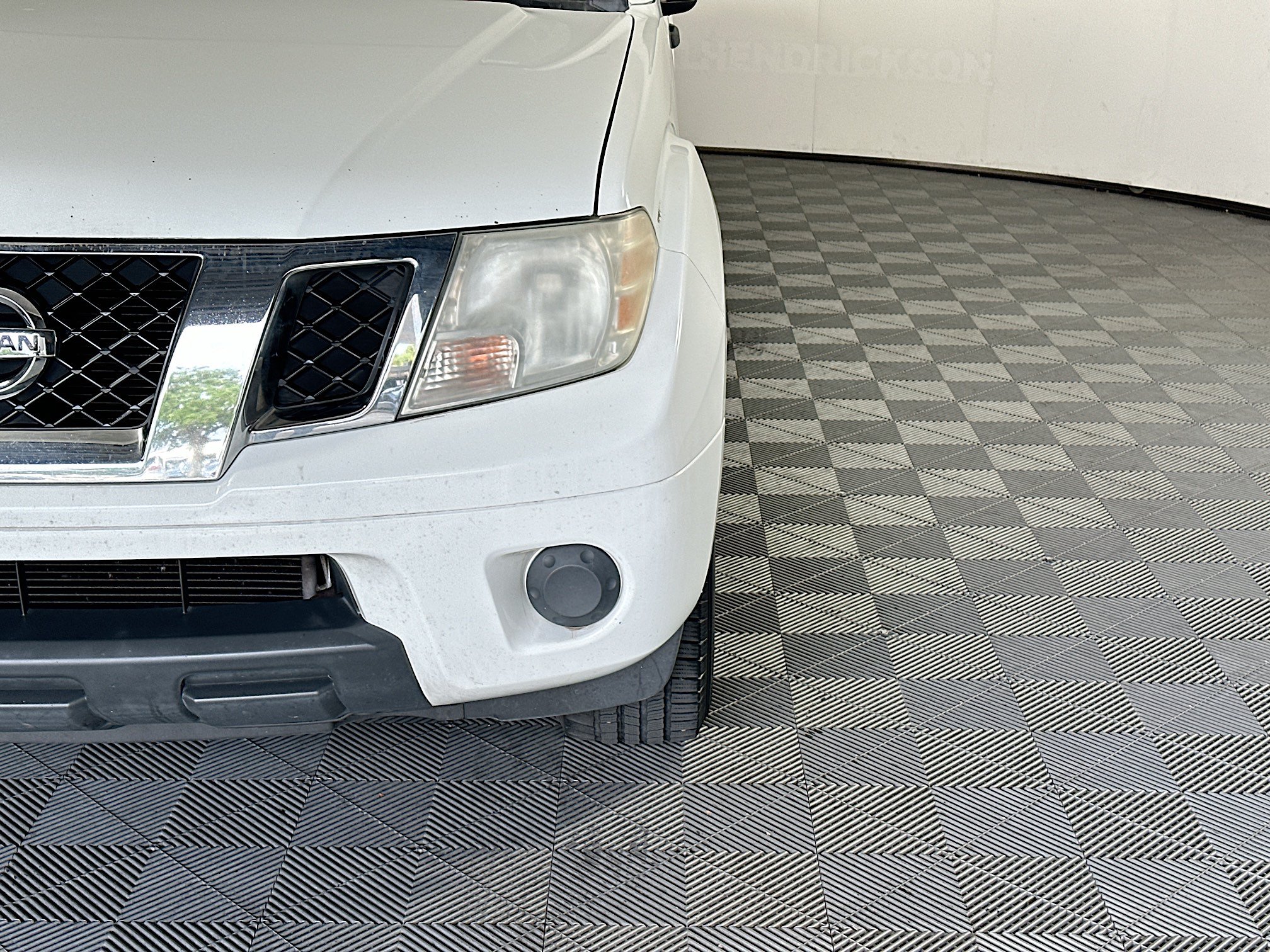 Used 2014 Nissan Frontier SV RWD image 9