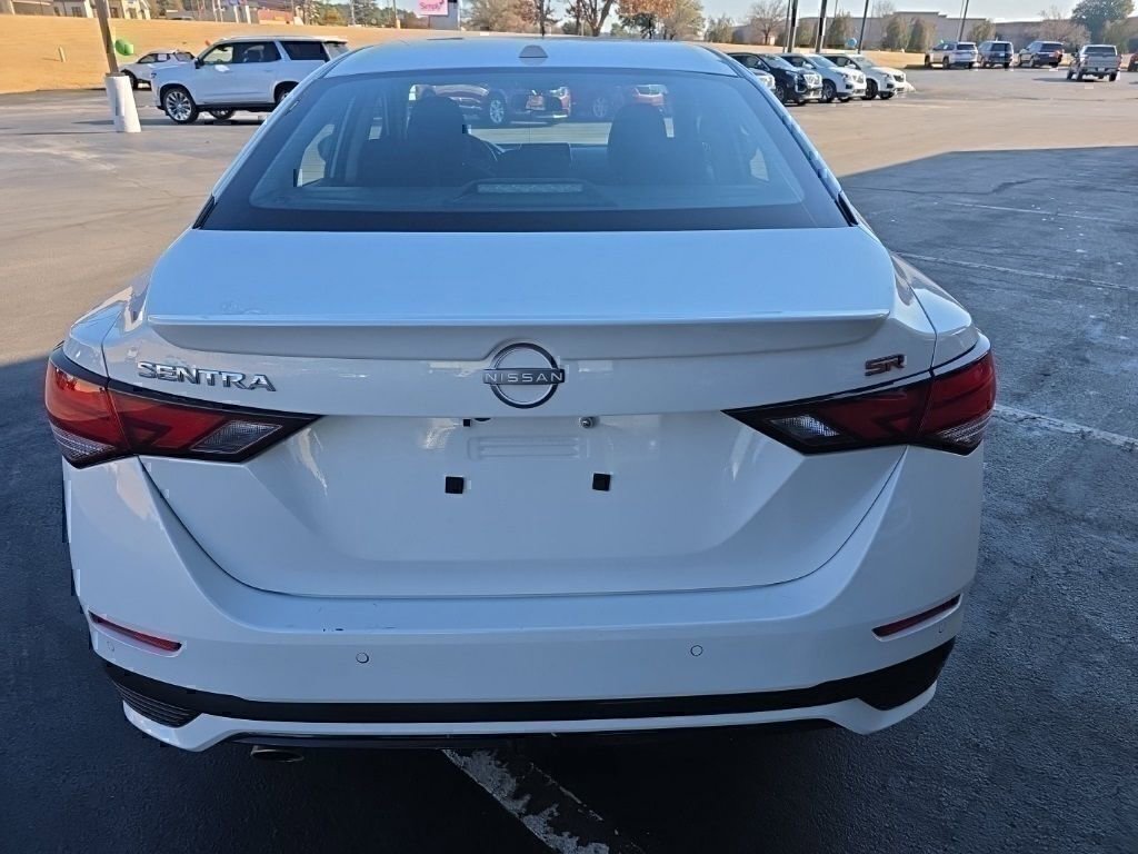 Used 2025 Nissan Sentra SR FWD image 4