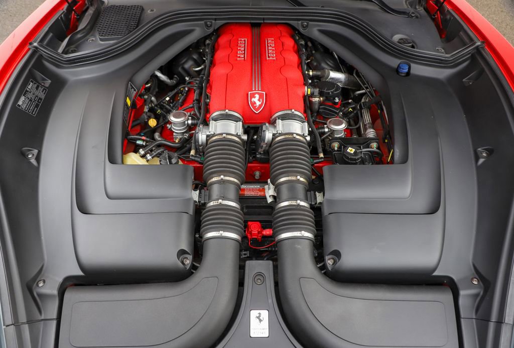 Used 2010 Ferrari California image 13