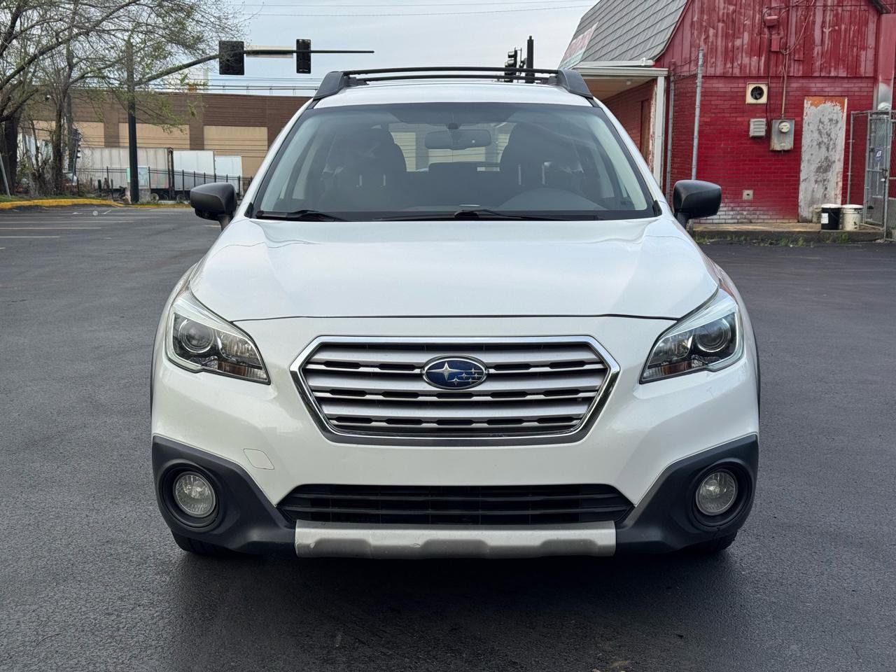Used 2015 Subaru Outback 2.5i image 3