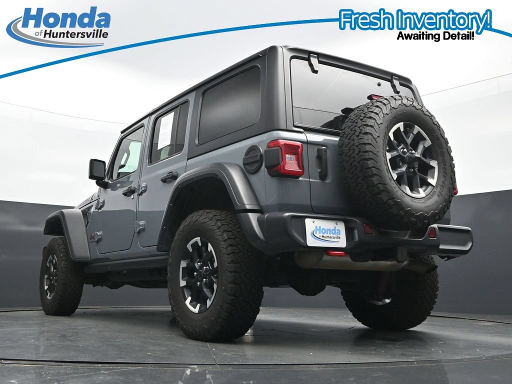 Used 2025 Jeep Wrangler Unlimited Rubicon AWD/4WD image 30