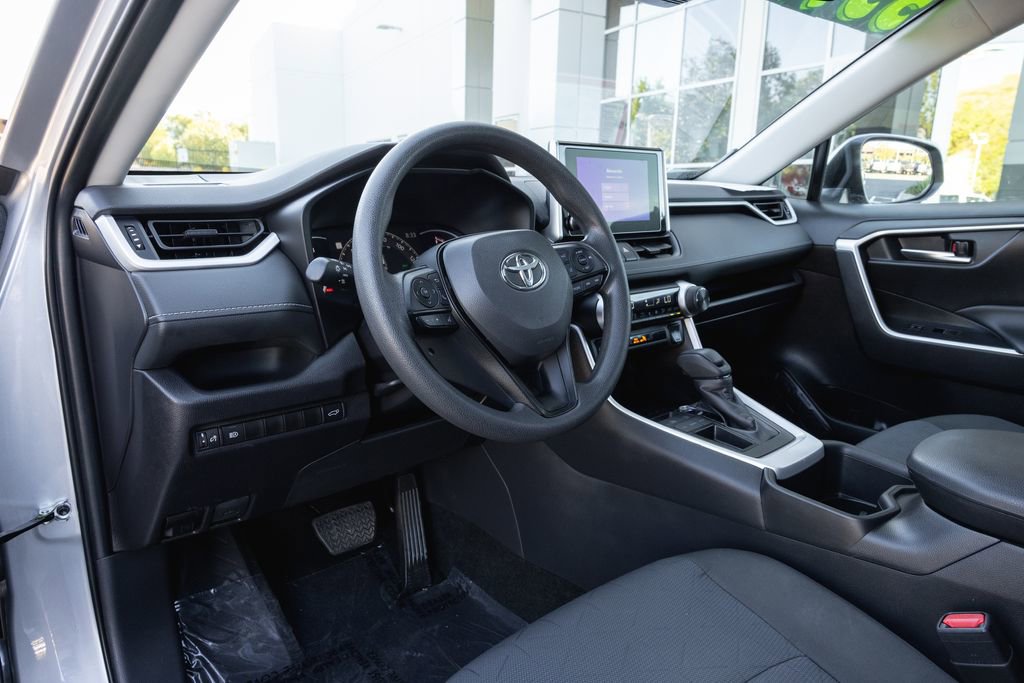 Certified 2025 Toyota RAV4 XLE w/ Convenience Package image 11