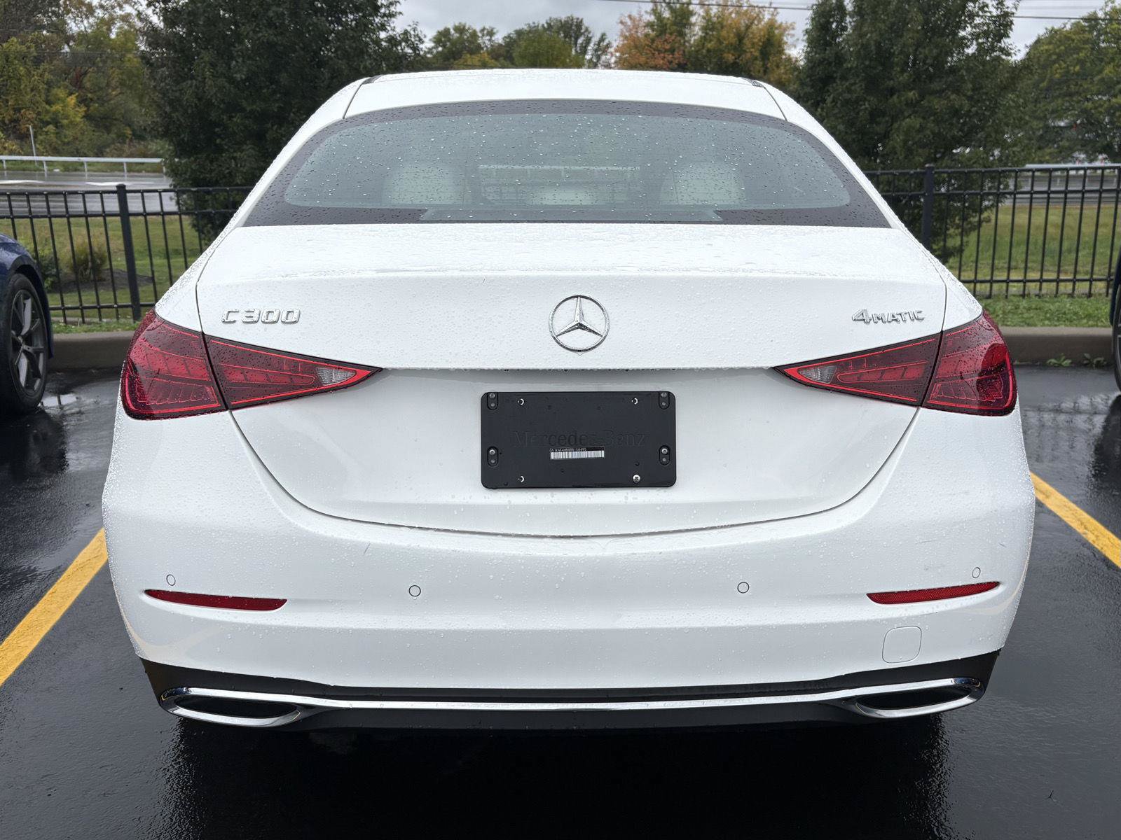 Used 2024 Mercedes-Benz C 300 4MATIC Sedan image 5