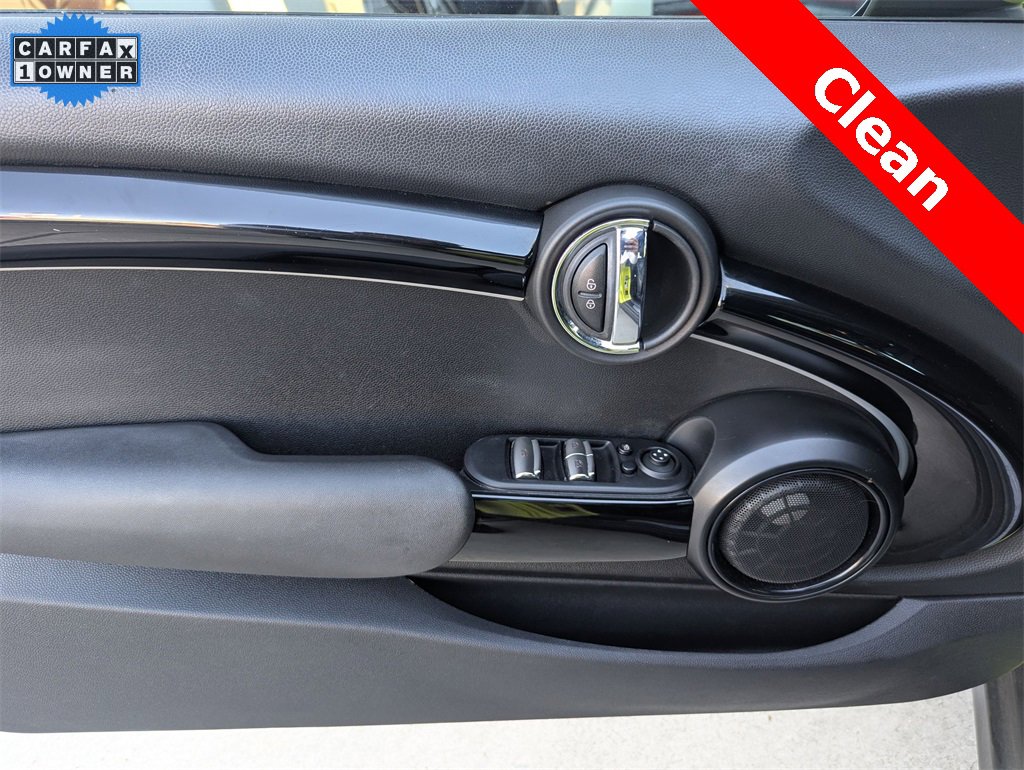 Used 2022 MINI Cooper S w/ Driver Assistance Package image 24