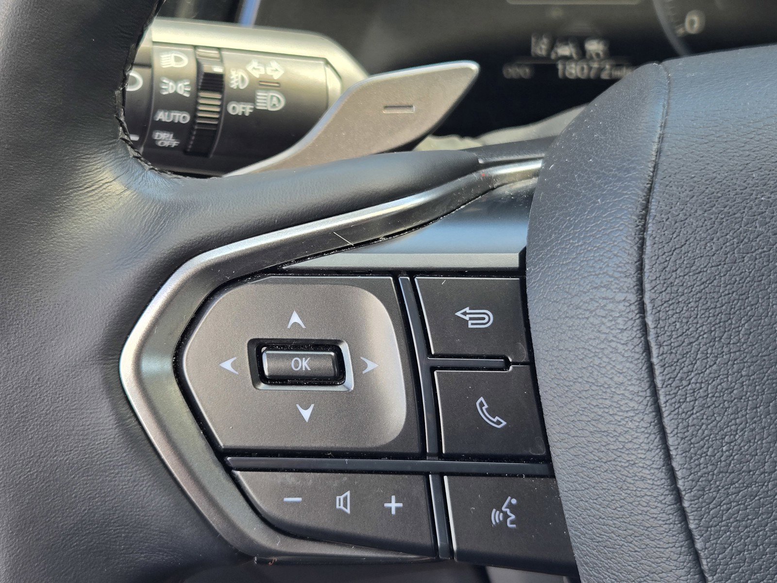 Certified 2023 Lexus RX 350 Premium w/ Accessory Package (Z1) FWD image 25