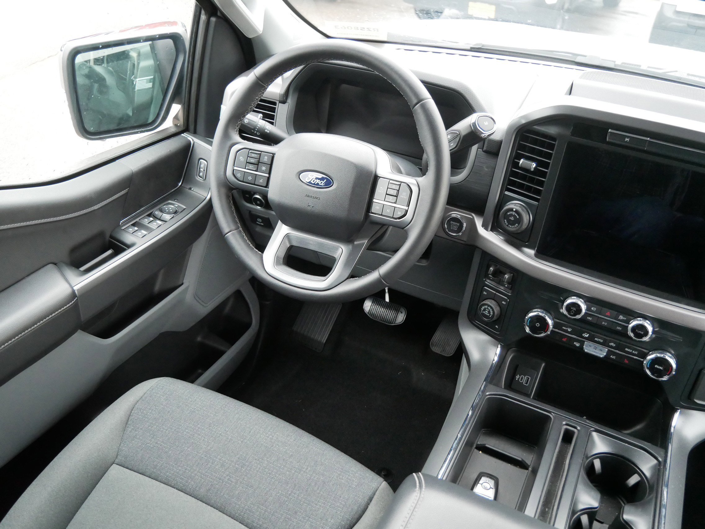 Used 2025 Ford F150 XLT w/ Equipment Group 302A MID image 9