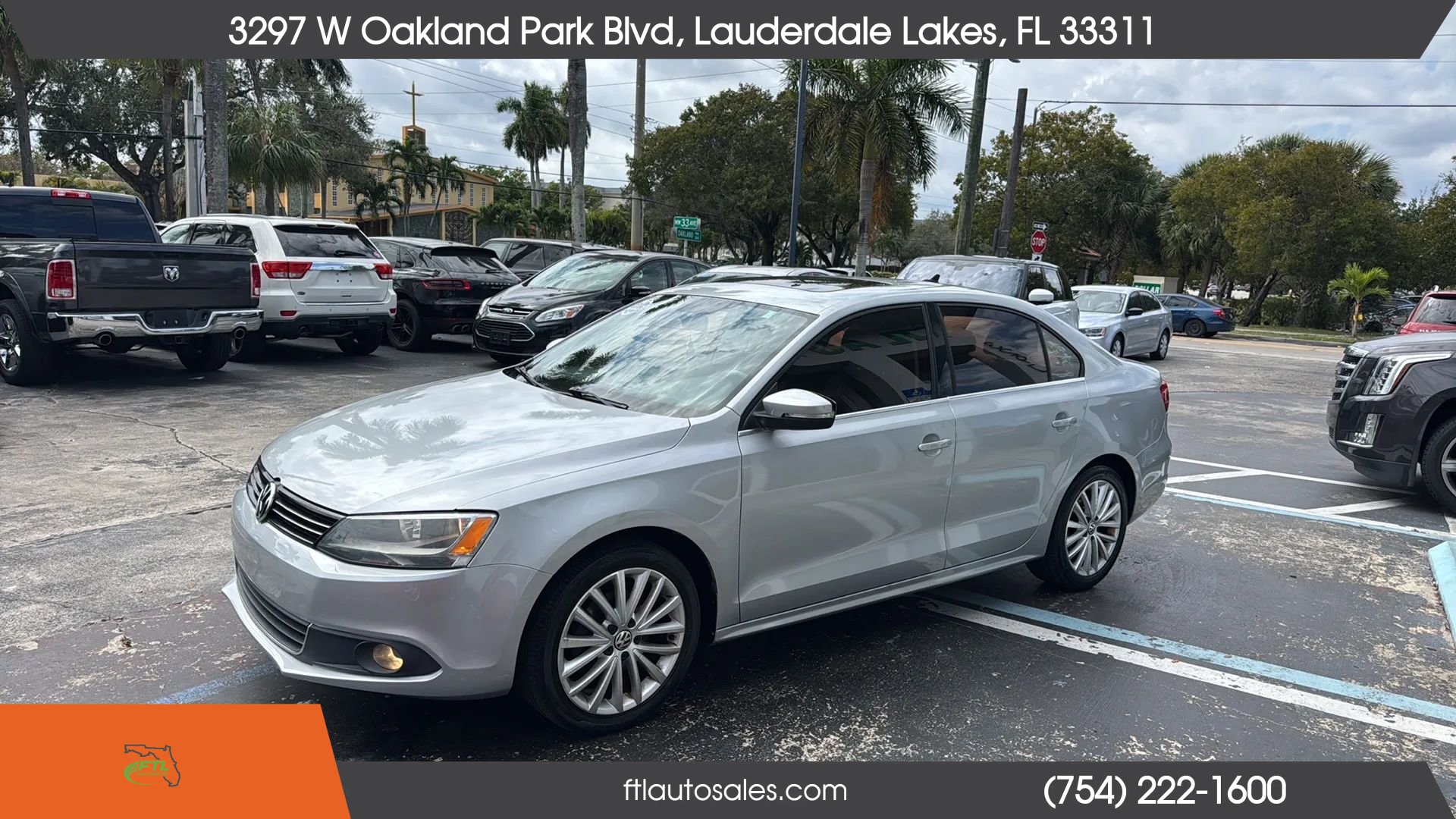 Used 2014 Volkswagen Jetta SEL FWD image 4