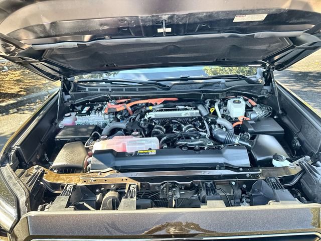 Used 2023 Toyota Sequoia Platinum image 35