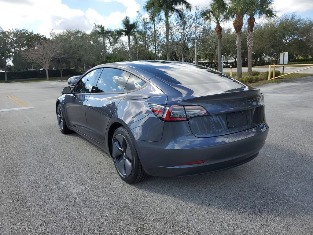 Used 2019 Tesla Model 3 Long Range image 3