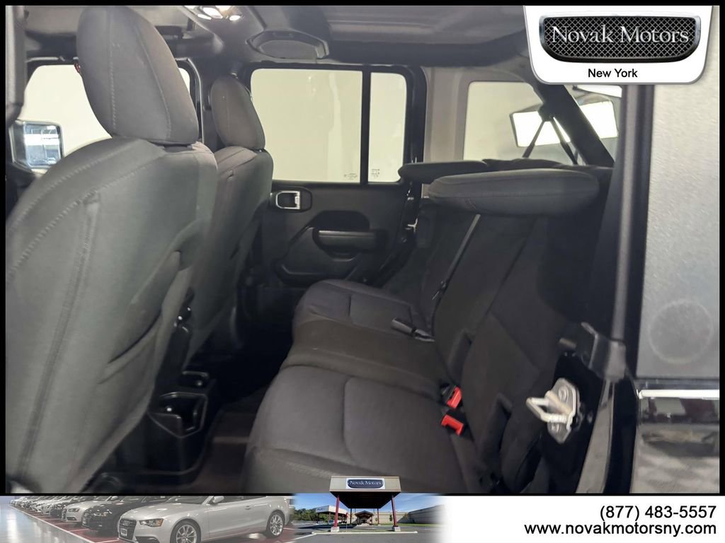 Used 2022 Jeep Wrangler Unlimited Sport image 11