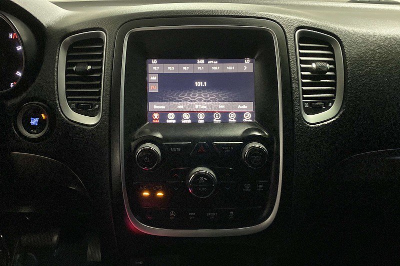 Used 2020 Dodge Durango SXT w/ 3rd Row Seating Group image 20