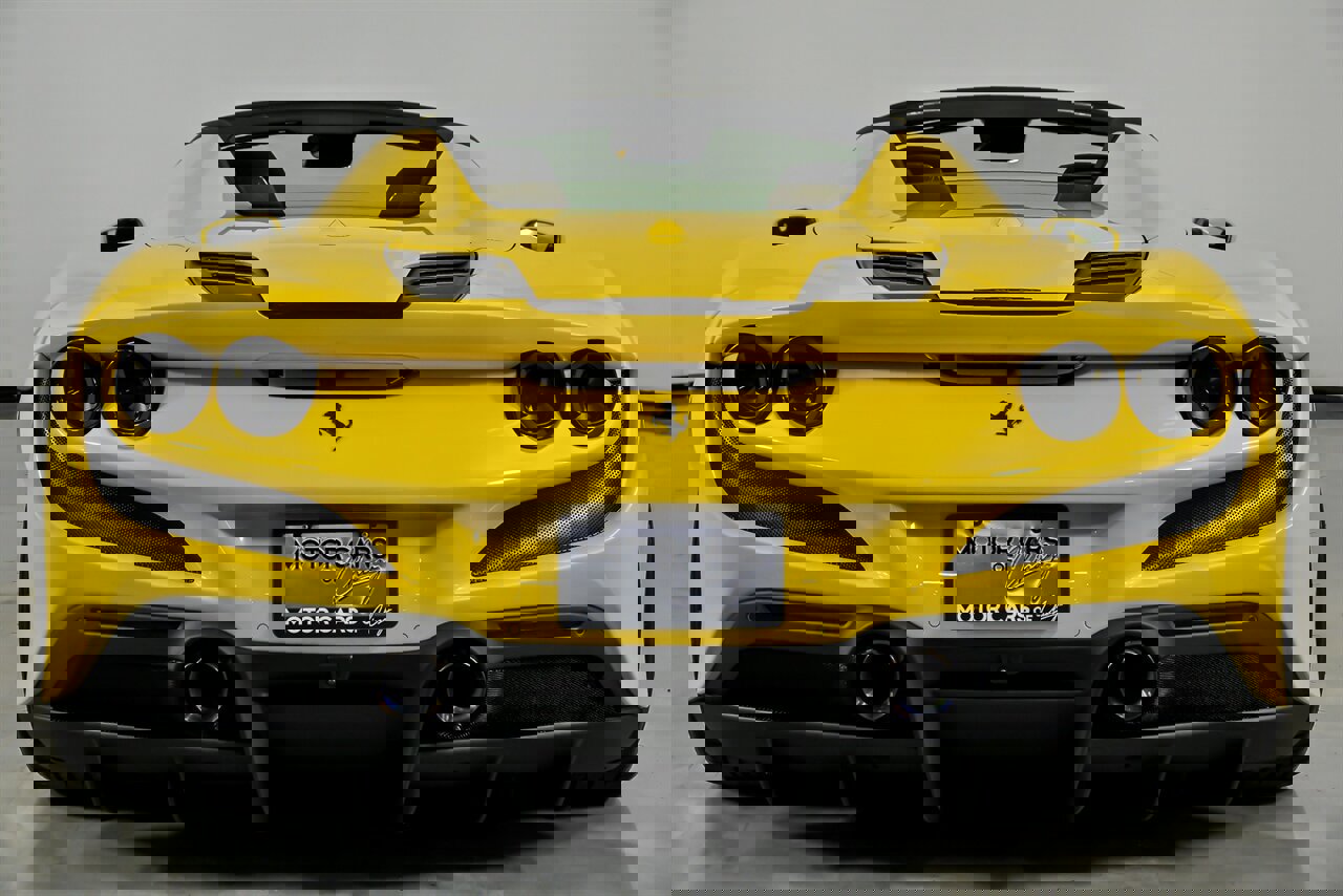 Used 2021 Ferrari F8 Tributo image 11