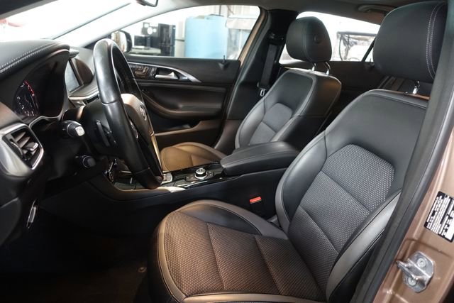 Used 2019 INFINITI QX30 AWD image 10