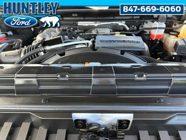 Used 2022 Chevrolet Silverado 3500 High Country w/ Safety Package II AWD/4WD image 9