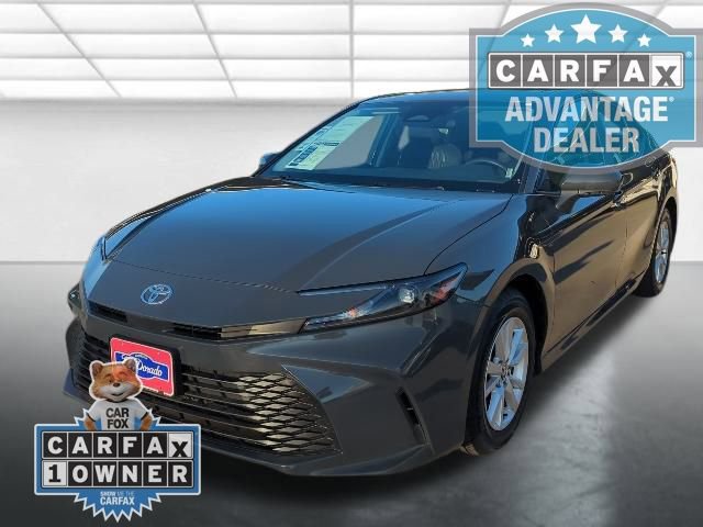 Used 2025 Toyota Camry LE image 23